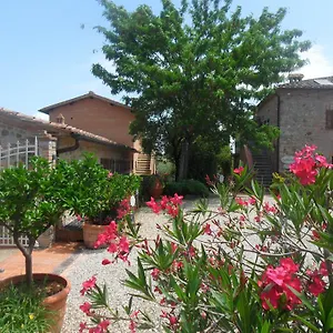 Fullino Nero Rta - Residenza Turistico Alberghiera Siena